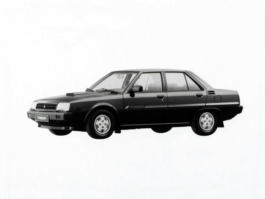 Mitsubishi Tredia Turbo 1982 года  (фото 8 из 8)